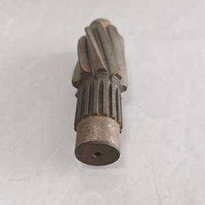 Arbre d'engrenage Doosan BsX0006342 en acier hélicoïdal pour chariot élévateur électrique de 1,5 à 2 tonnes B15se B18se B20sce - Product Image 4