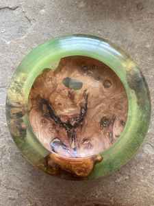 Bols en bois de résine faits à la main, bol de service décoratif parfait pour la table à manger à la maison ou la décoration de la cuisine - Product Image 6