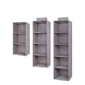 Organisateur de chaussures suspendu, organisateurs de placards et étagères de rangement pour vêtements, porte-chapeaux avec grande étagère et filet latéral - Product Image 1