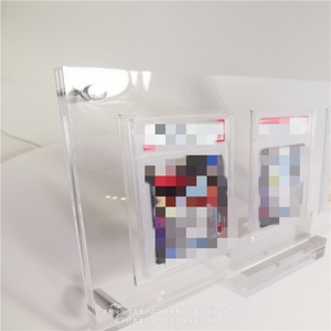 Boîte de protection murale en acrylique pour cartes de jeu, 3 emplacements, personnalisable, la plus vendue en usine - Product Image 2