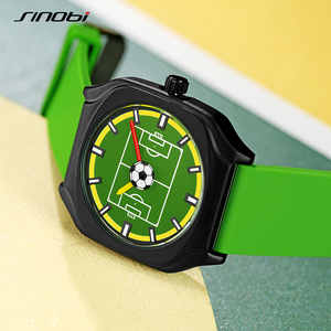 Montre <span class=keywords><strong>de</strong></span> sport au design créatif <span class=keywords><strong>de</strong></span> terrain <span class=keywords><strong>de</strong></span> football pour <span class=keywords><strong>les</strong></span> fans <span class=keywords><strong>de</strong></span> football internationaux, bracelet en silicone vert, montre à quartz pour <span class=keywords><strong>les</strong></span> grands événements <span class=keywords><strong>de</strong></span> football - Product Image 5
