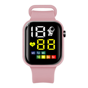 Sản phẩm mới bán buôn sản phẩm mới bán buôn LED cảm ứng kỹ thuật số màn hình đồng hồ thể thao ban nhạc đồng hồ điện tử nút Le - Product Image 3