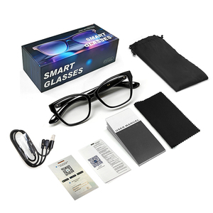 Lunettes de traduction IA F67 : Traduction en temps réel pour 100 langues, chargement magnétique, contrôle tactile - Product Image 1