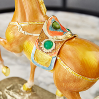Décoration de bureau de statue de cheval d'or moderne de luxe de cadeau de la meilleure qualité de RORO, ornement élégant de bureau à la maison pour la décoration de conception intérieure