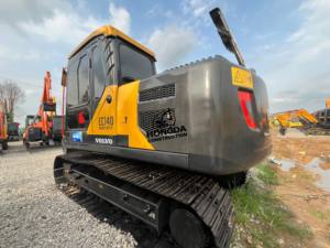 L'original a utilisé 14 tonnes VOLVO-excavatrice de chenille Ec140 VOLVO 140 excavatrice d'occasion de VOLVO- Ec140 en bon état - Product Image 4