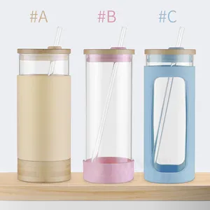 Großhandel schwan wasser flasche-Neues Design Hitze beständige, auslaufs ichere Saft getränke Bambus rutsch feste Boro silikat glasflasche mit Verschluss