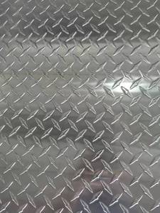 Placa de Aluminio Cuadriculada 1050 de Fábrica Wexcel, 2650 mm de Ancho, Estándar ASTM/EN/GB T, Certificación ISO 9001 para Arquitectura - Product Image 3