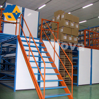 Entrepôt de stockage mezzanine en acier Plate-forme de loft industrielle en acier à usage intensif Rayonnage de plancher mezzanine à plusieurs niveaux