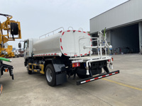 Howo 4x2 8000 litres camion-citerne à eau de haute qualité arroseurs d'eau camion eau Bowser camion camion de pulvérisation d'eau