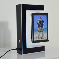 Cadre photo flottant trois faces avec lumière LED colorée pour décoration de bureau – Nouveauté 2026, Offre Spéciale