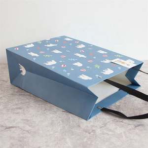 Sac en papier avec poignée, personnalisé, en kraft recyclé, de luxe, de marque, pour chaussures, vêtements, cadeaux, shopping, durable, pour emporter des aliments - Product Image 3