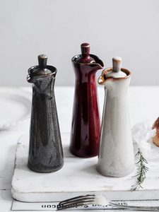 Vente en gros d'ustensiles de cuisine en céramique OEM Terrace Céramique Oil & Vinegar Cruet 4oz Distributeur d'huile en céramique - Product Image 4