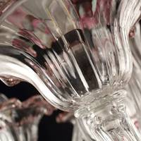 Lustre d'élégance romantique orné de fleurs en verre rose gracieuses pour la décoration de l'hôtel, de la maison et du salon
