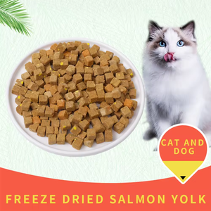 Nourriture pour animaux de compagnie en gros, cubes de poulet lyophilisés, friandises pour chats, viande de poulet lyophilisée, collations pour chiens et chats - Product Image 1