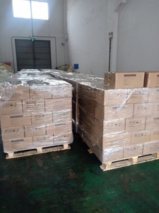 ผู้จัดจำหน่ายมืออาชีพ เฟอร์ริกคลอไรด์เฮกซาไฮเดรต เฟอร์รอนคลอไรด์เฮกซาไฮเดรต <span class=keywords><strong>FeCl3</strong></span> CAS 7705-08-0 CAS 10025-77-1 - Product Image 3