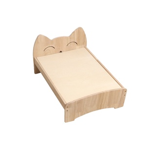 Großhandel Indoor <span class=keywords><strong>Cat</strong></span> Princess Style Bett Abnehmbare wasch bare Hängematte Massivholz Hunde bett Kleiner Hund Holz Haustier bett - Product Image 1