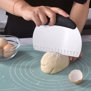 Food Grade Baking Tools Stainless Steel Dough Cutter With Scale Pizza Dough Cutter Pastry Dough Scraper - Product Image 3