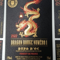Étiquettes de vin et de bière autocollantes durables avec motif de logo personnalisé, feuille d'or en relief, autocollants haut de gamme pour bouteilles de vin