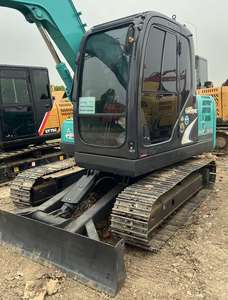 Mini-excavatrice Kobelco SK75 d'occasion à vendre, 7,5 tonnes, godet de 0,4 m, faible nombre d'heures, origine Japon, moteur Isuzu, pompe, prête à être expédiée - Product Image 2