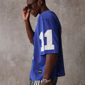 เสื้อเจอร์ซีย์ฟุตบอลผู้ชายสไตล์อเมริกันลำลองแบบสตรีท  คอวี แขนสั้น ทรงหลวม  ผ้าตาข่าย  พร้อมปักโลโก้ตามสั่ง - Product Image 2