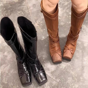 Version en peau de mouton ~ Nouvelles bottes fines à talon épais de style coréen pour femmes, bottes mi-mollet à nœud papillon, bottes d'équitation à boucle de ceinture - Product Image 2