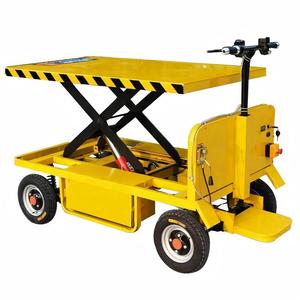 Chariot de levage hydraulique en acier jaune 1200x800mm à quatre roues réglable pour usage industriel - Product Image 1