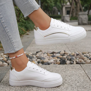 Nuevas Zapatillas Deportivas de Moda para Hombre, de Piel Vacuna con Cordones, Color Negro, con Plantilla EVA Duradera y Amortiguadora, Ideales para Caminar y Correr - Product Image 3