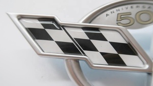 Phare de 50e anniversaire, 1 pièce, badge en aluminium pour <span class=keywords><strong>Chevrolet</strong></span> <span class=keywords><strong>Corvette</strong></span> <span class=keywords><strong>C5</strong></span> 50e anniversaire, 19207387 - Product Image 3