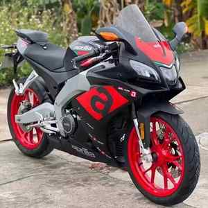 รถมอเตอร์ไซค์มือสอง Apulia APR150/250 รุ่นสปอร์ตสองสูบ ระบบหัวฉีด EFI ระบายความร้อนด้วยน้ำ สำหรับการแข่งขันบนถนน - Product Image 4