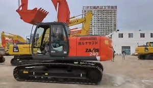 Excavatrice Hitachi ZX240 d'occasion haute performance du Japon avec moteur Isuzu, type chenille, 100 % prête à l'emploi, moteur et pompe inclus - Product Image 5