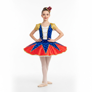 Costume de spectacle pour enfants Le Soldat Casse-Noisette, avec tutu de ballet, épaulettes à pompons dorés et tutu plat rouge et bleu, style Garde Royale - Product Image 1