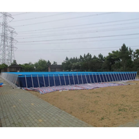 Piscine hors sol rectangulaire à structure en acier, adaptée à une utilisation familiale en extérieur