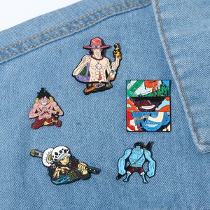 一件件卡通可爱珐琅胸针草帽海盗集团成员金属徽章热卖周边包配件 - Product Image 3