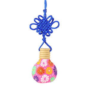 Venta al por mayor: Botella <span class=keywords><strong>de</strong></span> perfume colgante para coche <span class=keywords><strong>de</strong></span> 8ml con nudo chino, difusor <span class=keywords><strong>de</strong></span> aroma <span class=keywords><strong>de</strong></span> cerámica blanda con patrón floral colorido y tapa <span class=keywords><strong>de</strong></span> madera. - Product Image 6