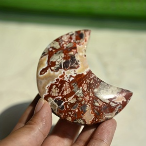 Vente en gros de pierres de cristal de lune en agate argentée de style bohème de haute qualité pour une décoration intérieure unique et des cadeaux de vacances - Product Image 1