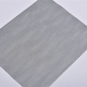 Membrane PP triple couche perméable à la vapeur d'eau, surface métallisée, pour l'habillage des murs à ossature bois - Product Image 6