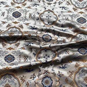 Nueva Tela Brocada Tradicional China con Diseño de Gránados y Ciervos, Directo de Fábrica, Mercancía Lista para Envío, para Mujer, Textil para el Hogar, Chaqueta para Hombre, Traje Cheongsam - Product Image 1