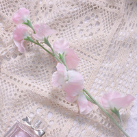Fleurs de pois doux floquées, fausses, pour décoration intérieure, accessoires de beauté, fleurs de mariage, fleurs artificielles de pois doux