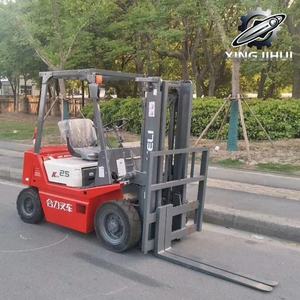 Montacargas HELI CPCD25 de 2.5 Toneladas, Montacargas Usado de Japón, Motor ISUZU C240 de 2.5 Toneladas, Máquina Usada de Segunda Mano, a Combustible, 2500 kg - Product Image 6