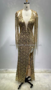 Novance Product 2022 Shiny Golden strass frange High <span class=keywords><strong>Fashion</strong></span> <span class=keywords><strong>Luxury</strong></span> Dress <span class=keywords><strong>abiti</strong></span> da Cocktail <span class=keywords><strong>abiti</strong></span> da sera Sexy con spacco - Product Image 3