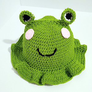 PARTYMENT Bonnet en tricot à bord festonné, motif dessin animé amusant, fait main, pour femmes, hommes et garçons, style bonnet de pêcheur ou bonnet bob en crochet motif grenouille - Product Image 5