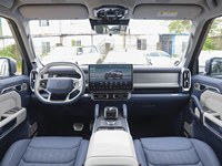 SUV Jetour T2 2024-2025 d'occasion en excellent état, conduite à gauche, faible kilométrage, certifié, intérieur cuir, toit ouvrant