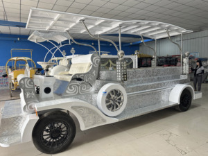 Carroza Fúnebre Eléctrica Personalizada de Fábrica, Estilo Vintage, Blanca, Tipo Ataúd, con Caballos, Buggy Eléctrico Antiguo - Product Image 6