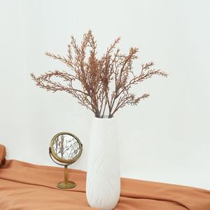 <span class=keywords><strong>Promie</strong></span> sıcak satış plastik bitkiler bordo selvi yapay mercan çim Longleaf luckyhome ev düğün dekor için kök - Product Image 1