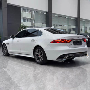 En stock <span class=keywords><strong>Jaguar</strong></span> XFL 2.0T P250 berline blanche 2022 |   FOB |   Expédition rapide |   Prêt à l'emploi (Outre-mer : <span class=keywords><strong>XF</strong></span> 25t Prestige) - Product Image 5