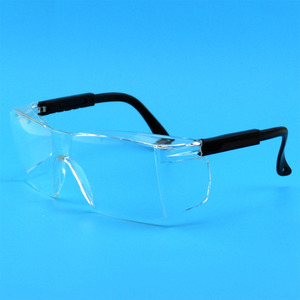 משקפי מגן שקופים מפוליקרבונט, הגנה מפני קרינת UV, משקפי בטיחות קלים עם זרועות מתכווננות - Product Image 1
