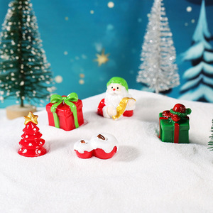 Juego de adornos navideños en miniatura de resina, mini muñeco de nieve, reno, decoraciones para árbol, para decoración navideña DIY, 8 piezas - Product Image 3