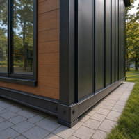 Maison mobile en structure acier, maison modulaire en conteneur avec terrasse sur le toit et grandes fenêtres en verre