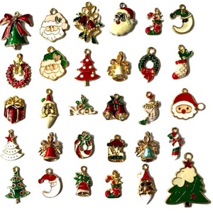Breloques en gros étoiles, lune et soleil antiques plaquées or, émail souple, pour pendentifs, badges et emblèmes DIY - Product Image 6