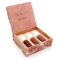 Boîtes rigides recyclables personnalisées en forme de livre avec fermeture magnétique pour emballage de parfum et vernis à ongles, finition noire mate et laminage mat éponge